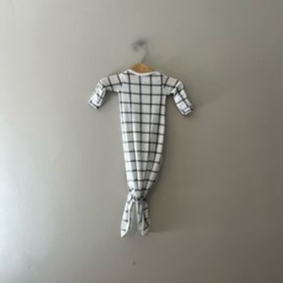 $14 ADD ON‎ Copper Pearl baby gown Nested Bean Little Sleepies Ergo Baby - Picture 2 of 4